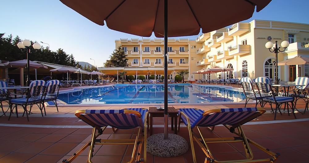 Kouros Hotel Drama Luaran gambar