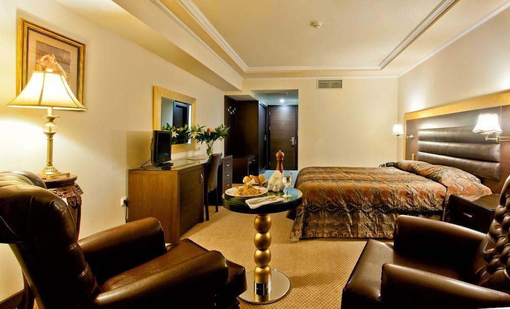 Kouros Hotel Drama Luaran gambar
