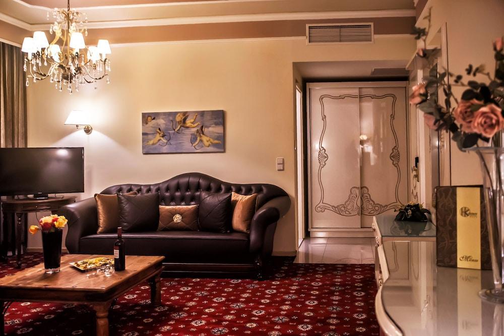 Kouros Hotel Drama Luaran gambar