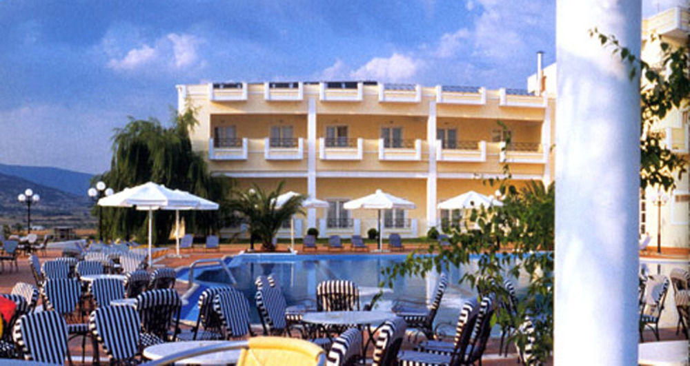 Kouros Hotel Drama Luaran gambar