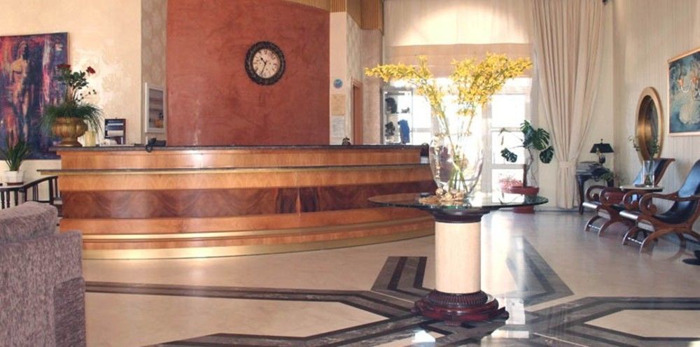 Kouros Hotel Drama Luaran gambar
