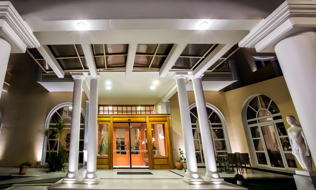 Kouros Hotel Drama Luaran gambar