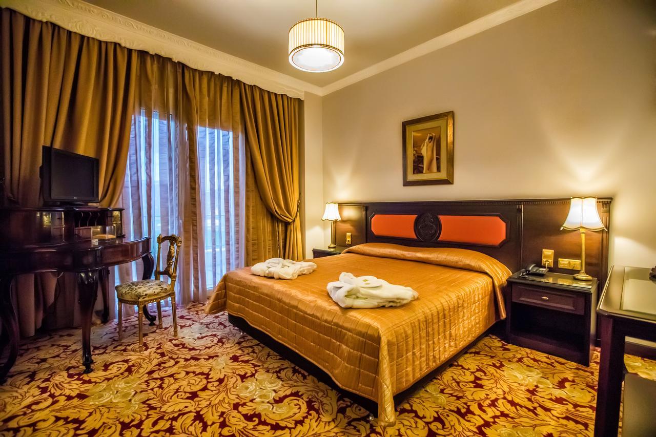 Kouros Hotel Drama Luaran gambar