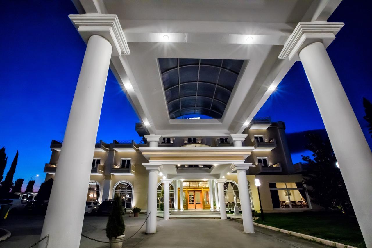 Kouros Hotel Drama Luaran gambar