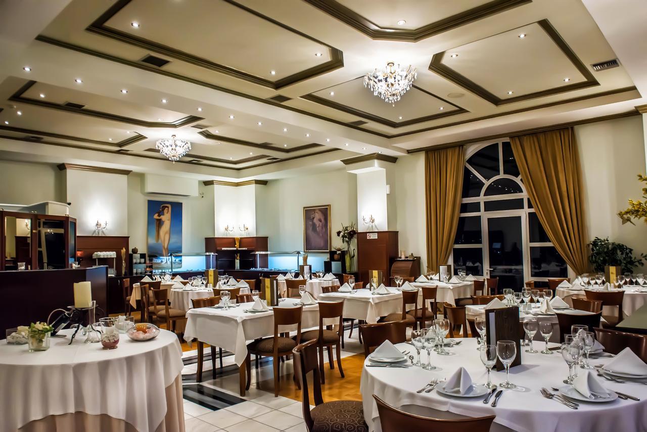 Kouros Hotel Drama Luaran gambar